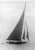 215-Shamrock IV at sea. 1920.