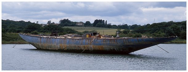 Endeavour © Beken of Cowes