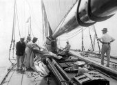 203-Shamrock IV at sea. 1920.